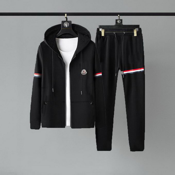 Moncler Tracksuit Mens ID:20220122-569